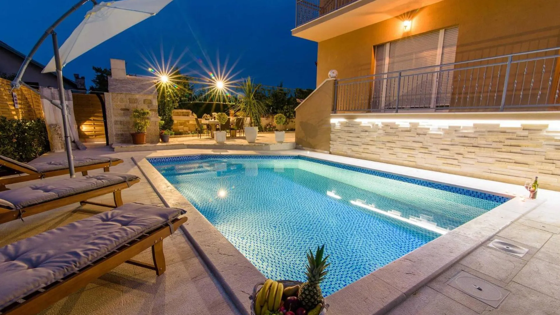 My Dalmatia - Penthouse Apartment Zadar With Shared Pool