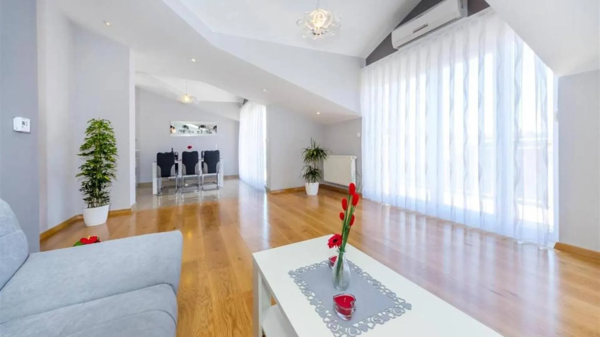 My Dalmatia - Penthouse Apartment Zadar With Shared Pool 0*,