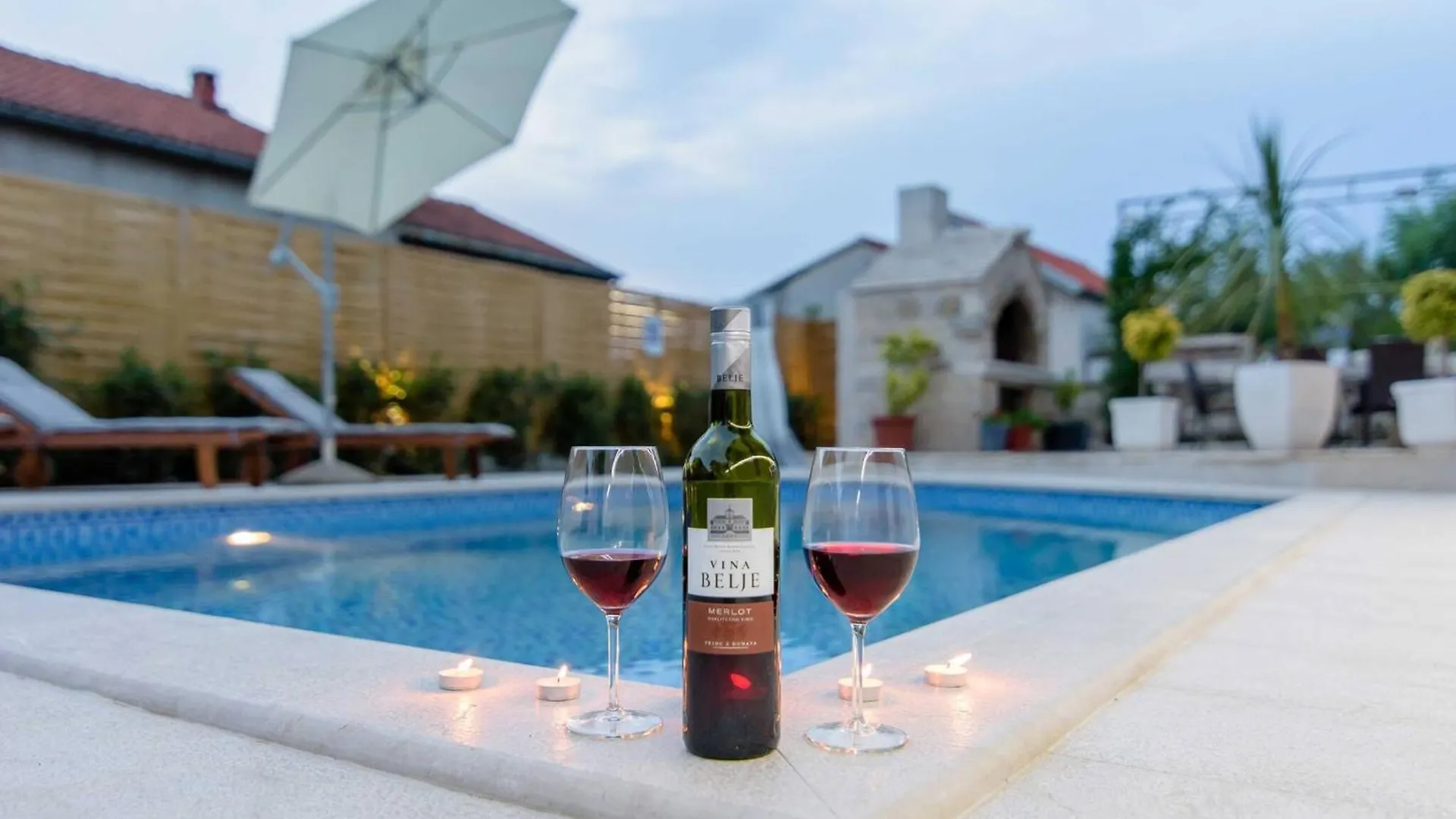 My Dalmatia - Penthouse Apartment Zadar With Shared Pool