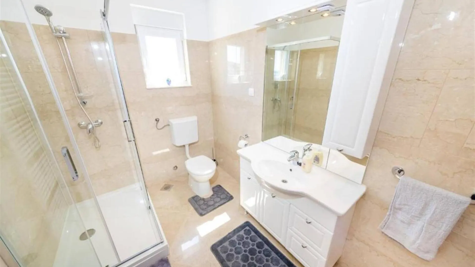 My Dalmatia - Penthouse Apartment Zadar With Shared Pool