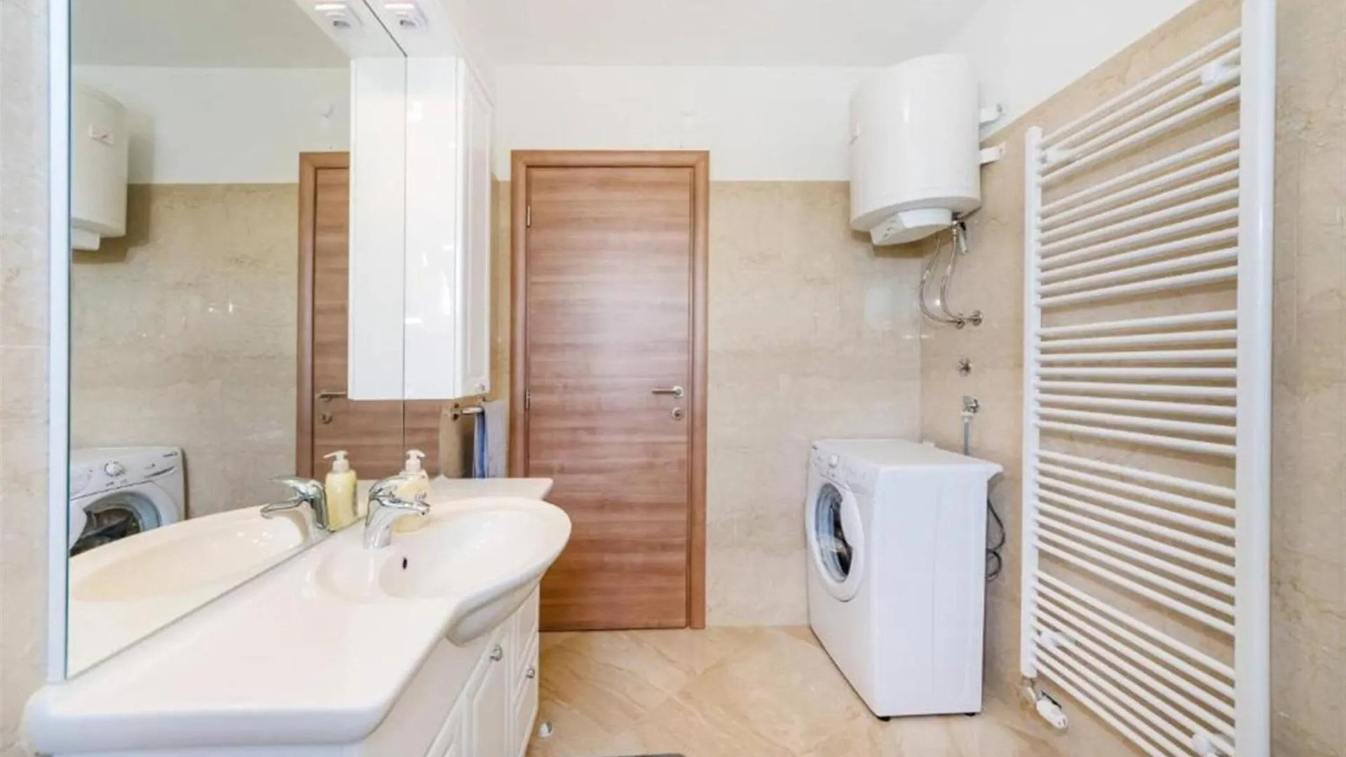 My Dalmatia - Penthouse Apartment Zadar With Shared Pool 0*,