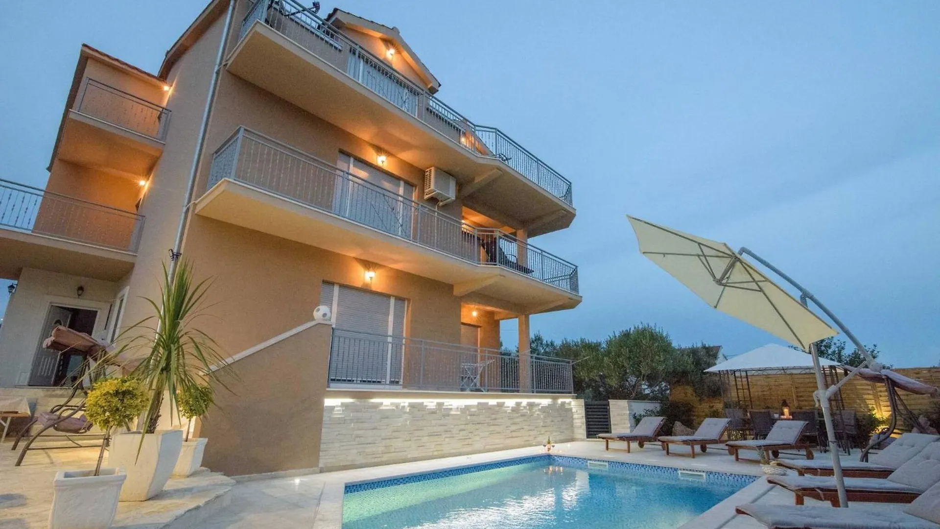 My Dalmatia - Penthouse Apartment Zadar With Shared Pool Croatia